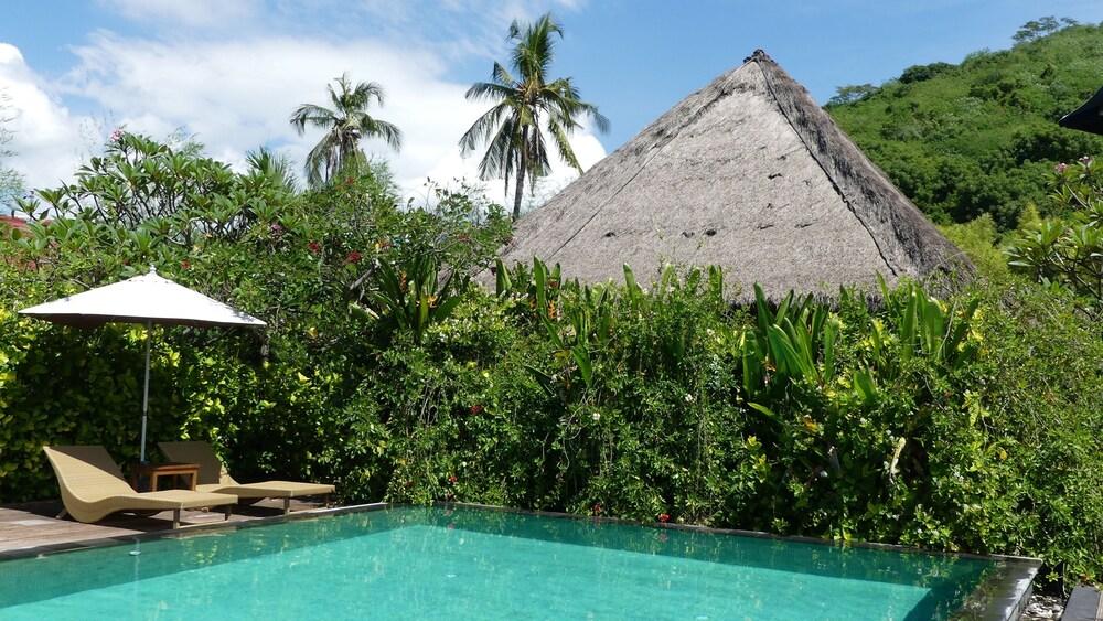 Sunia Loka Bungalows & Dive Center Pemuteran Exterior foto